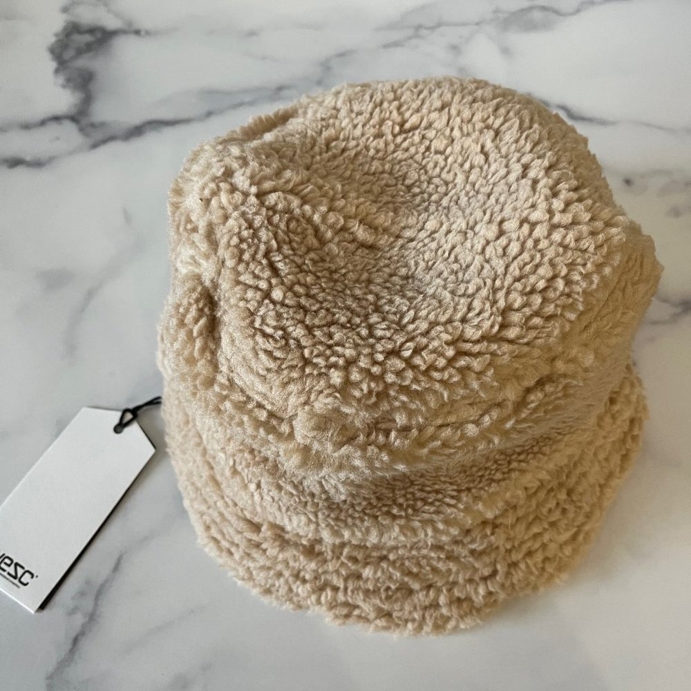 WeSC | Sherpa Bucket Hat - Picture 2 of 4